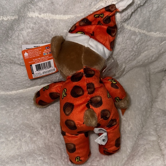 Reese’s teddy bear - Picture 3 of 4